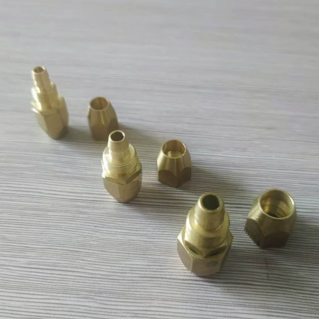 空调连接配件黄铜直通快拧对丝接头全铜加厚连接接头