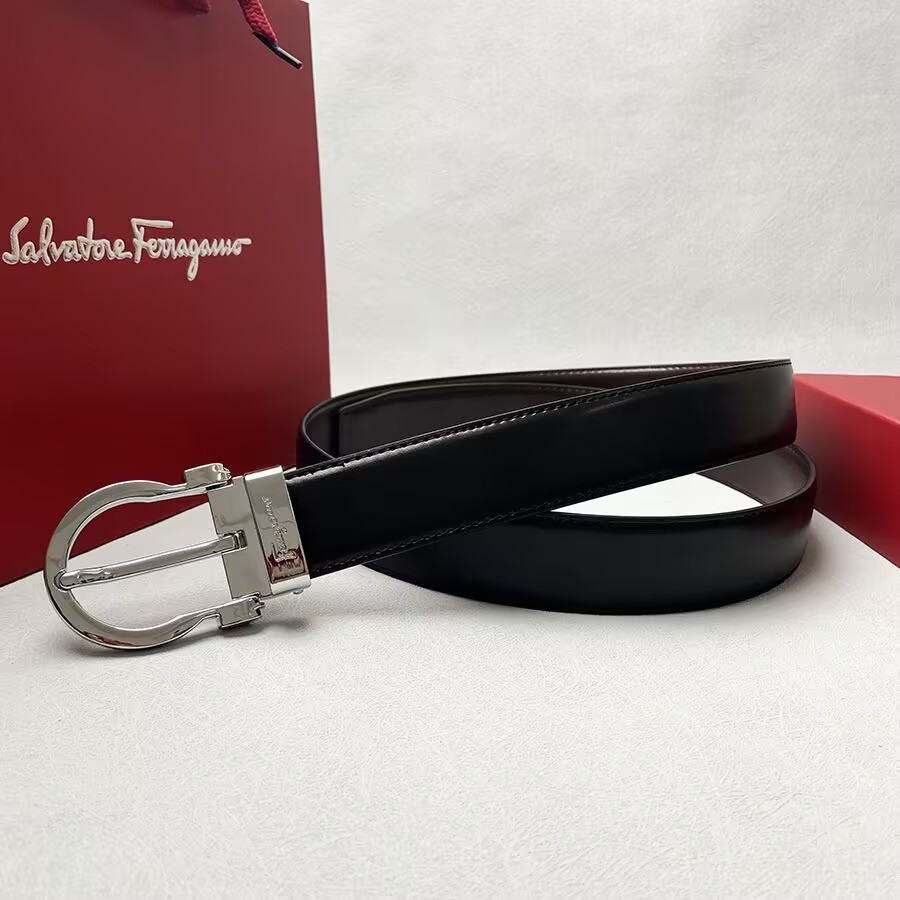 Double-sided leather belt