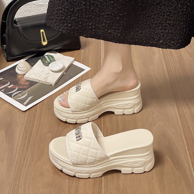 2024. aasta Outwear jaoks uued mitmekülgsed vabaaja kõrged kontsad Matsuke paksu tallaga naiste suvised sussid_voghion.com