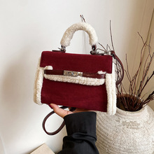 �n��ٴ����e����С������Ů2025�����¿�ĥɰë�q���μ�б���