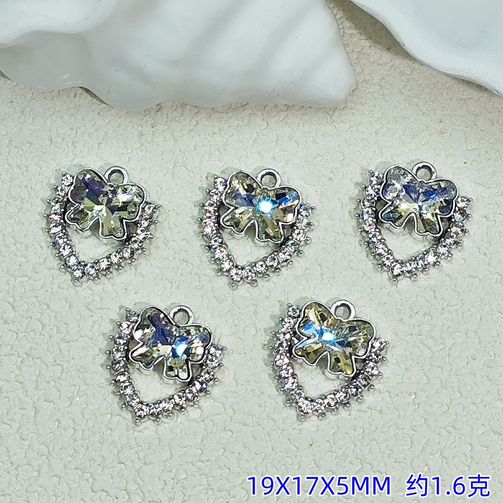 Exquisitos accesorios de joyería colgante de diamante de alta protección ultravioleta al por mayor collar DIY artesanal colgante de materiales de ropa de pulsera