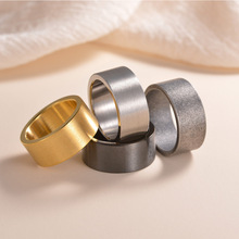 亚马逊2023新款欧美饰品10mm宽简约钛钢大戒指哑光做旧指环手饰