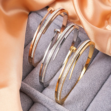 �����C��ϴ�費��ɫ�U�Ն���荲��P䓿���������l�r��ͨ��