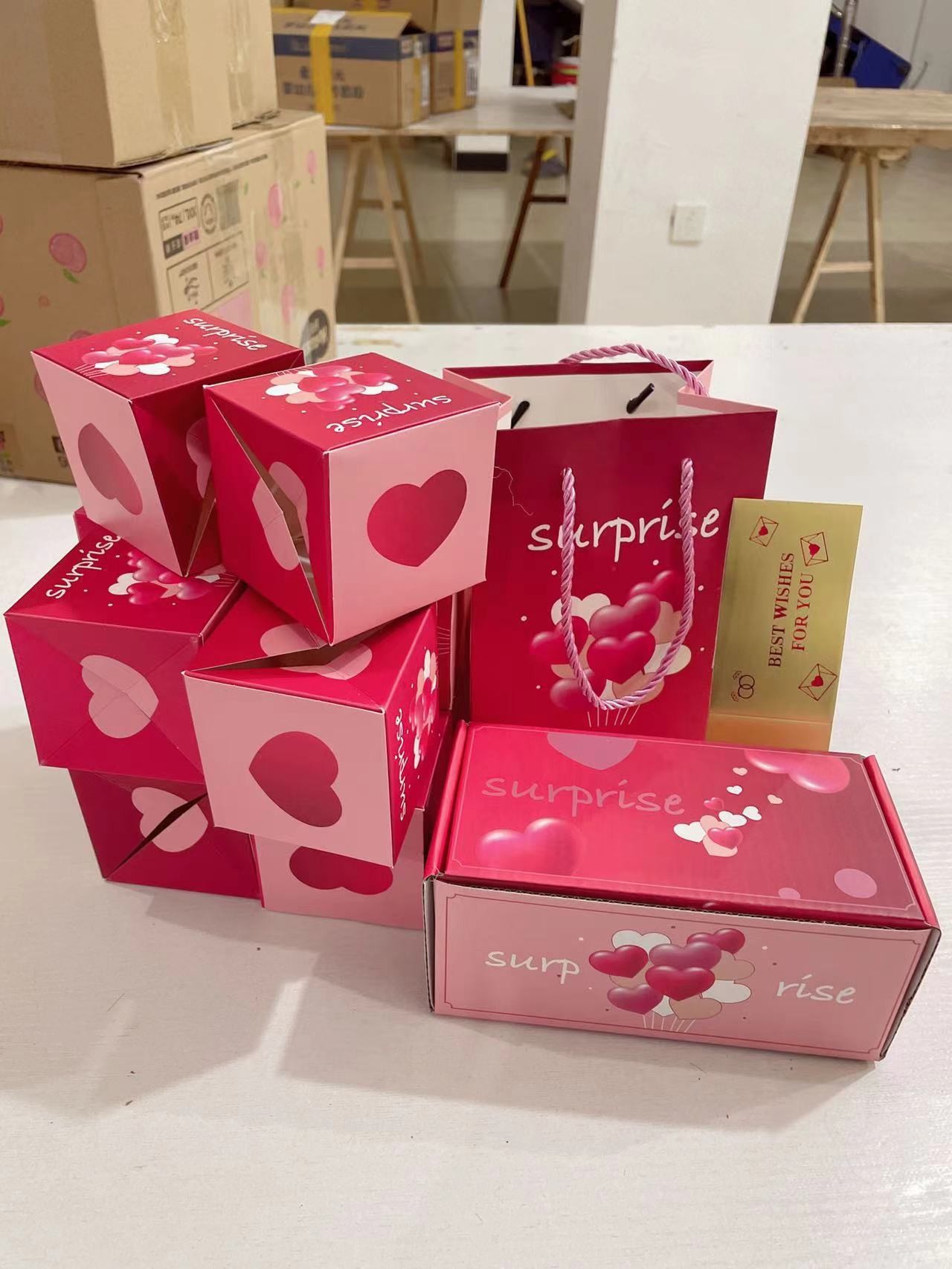 로즈 레드 러브 스타일 당신을 위한 최고의 소원; 바운싱 박스 6개 + 선물 상자 + 선물 가방