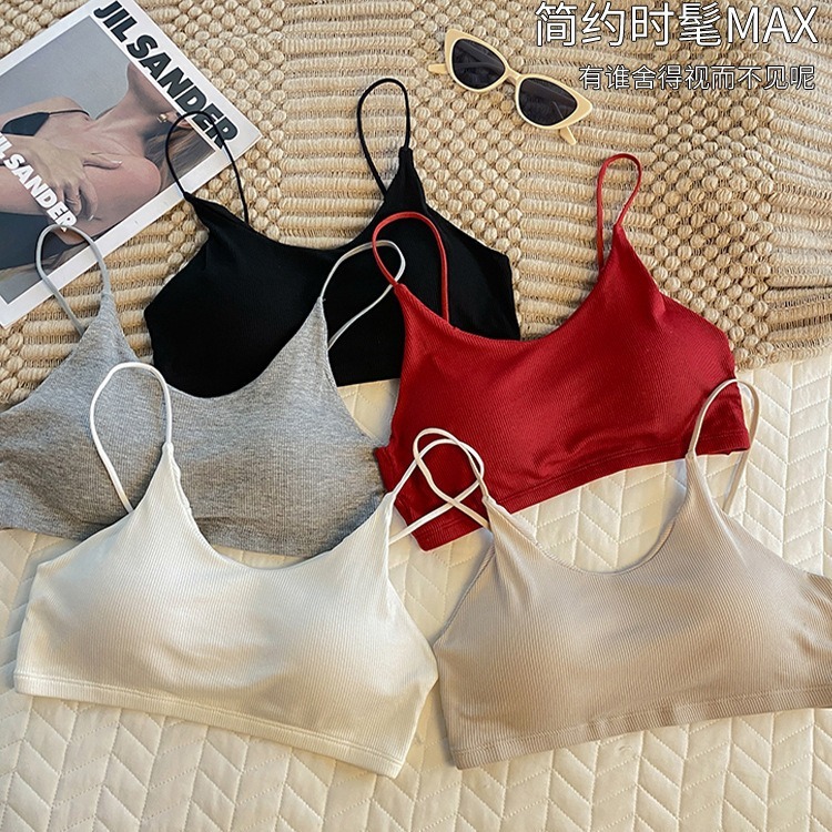 ラテックス固定カップマット甘美小ストラップベスト純欲風がブラジャーの中に入っています。|undefined