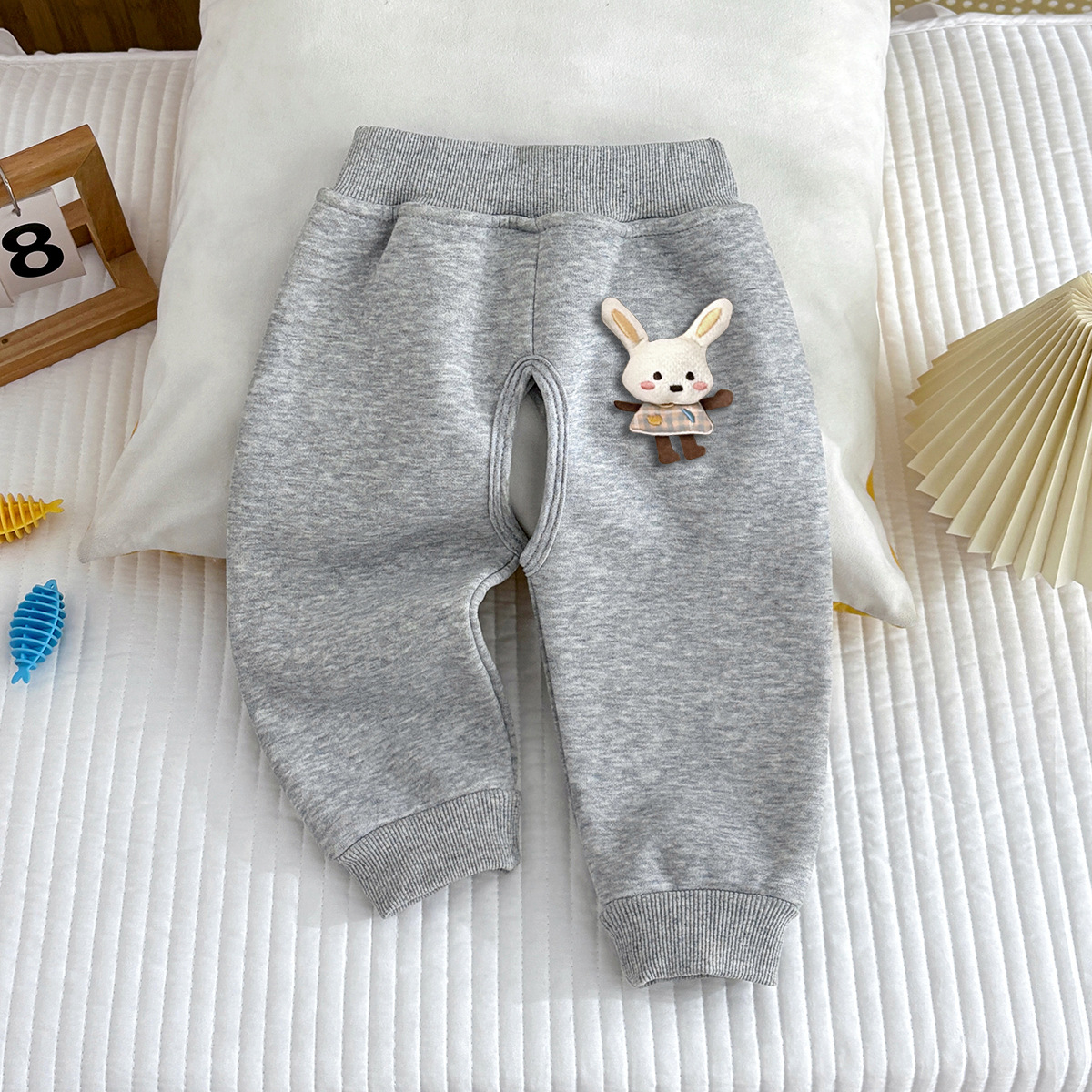 Gray bunny (velvet open pants)