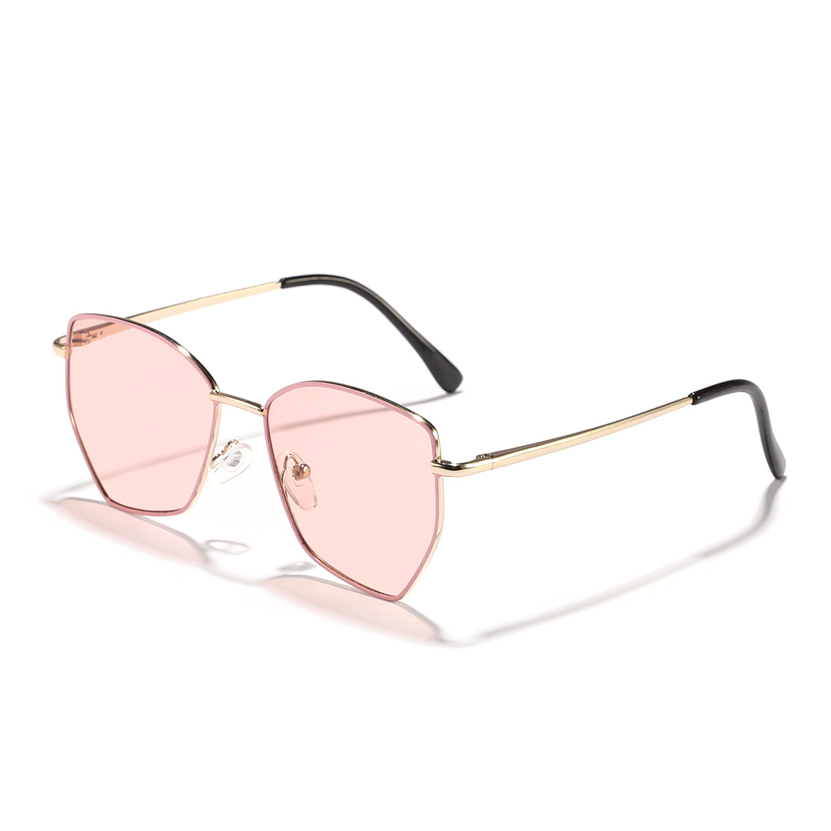 Fideos de polvo de marco dorado