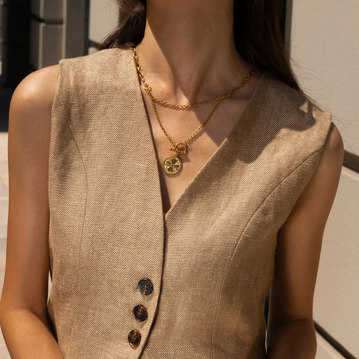 Collar de acero inoxidable TENA Europa y los Estados Unidos nicho de alta calidad personalidad universal cerradura de viajes transfronterizas joyas de venta caliente