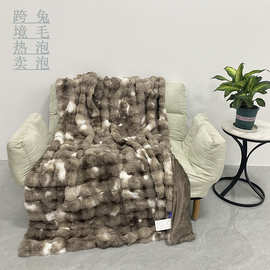 2025新款大兔毛泡泡绒毛毯跨境法兰绒盖毯双层加厚午睡毯子被子
