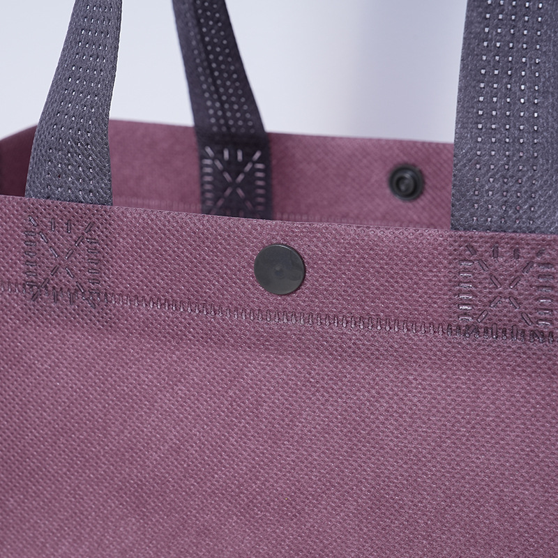 Bolsas de tienda de ropa de alta sensación bolsas de compras bolsas de mano personalizadas red especial no tejida ropa de mujer nueva bolsa de empaque image 5