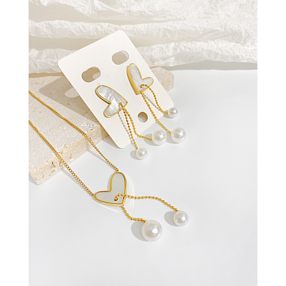 Fashion Heart Shape Stainless Steel Inlay Artificial Pearls Shell Pendant Necklace 1 Set
