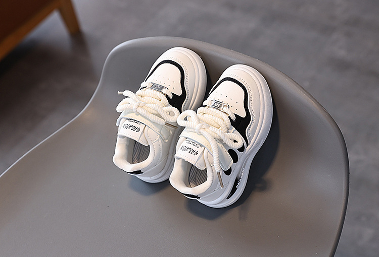 Barnens vita portvinsiga vår- och höstskor, ofta oledade, klockor, anti-läpp-löpskor i läder för pojkar och pojkar._voghion.com