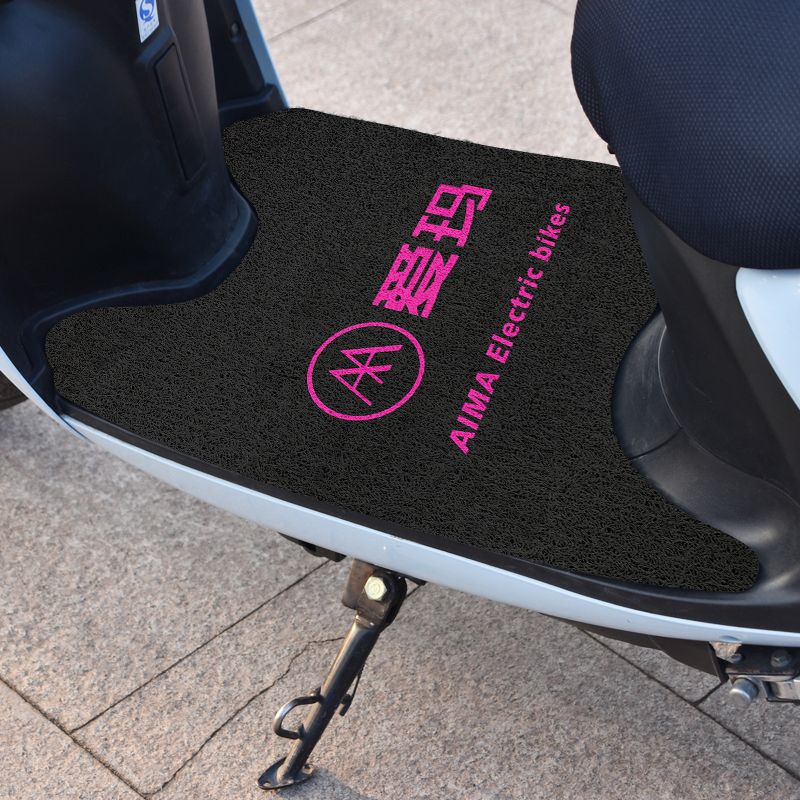 Electric vehicle foot mat universal foot mat can be freely cut pvc wire loop foot mat dirt-resistant wear-resistant foot pedal mat