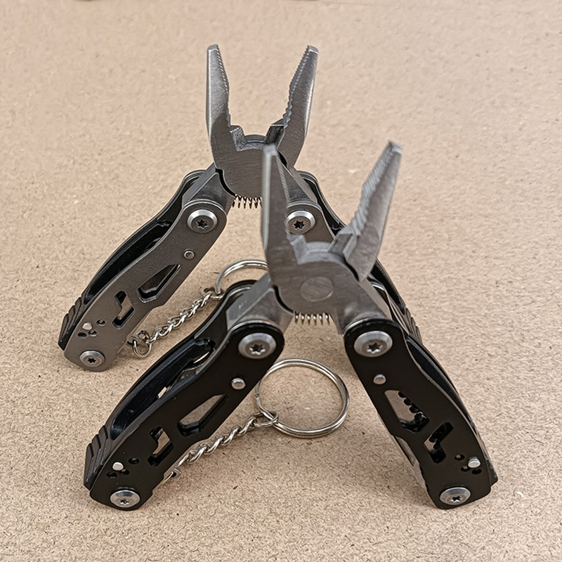 外贸出口 户外手动多用组合工具钳 多功能折叠镂空小号钳子