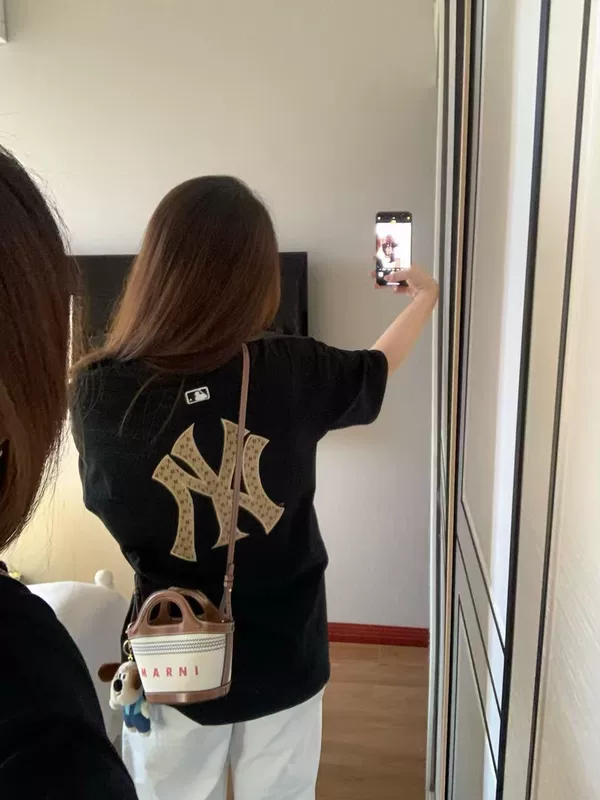 MLB, вышитая, спортивная летняя футболка, для любимой, с вышивкой, с коротким рукавом, новая коллекция