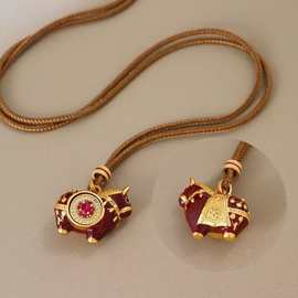 马年双面新中式红色滴油小马毛衣链轻奢高级感百搭本命年长项链女