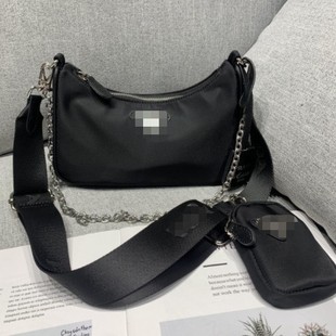 P��2000��hoboҸ�°�С���ٴ����������������μ��й�С��Ů