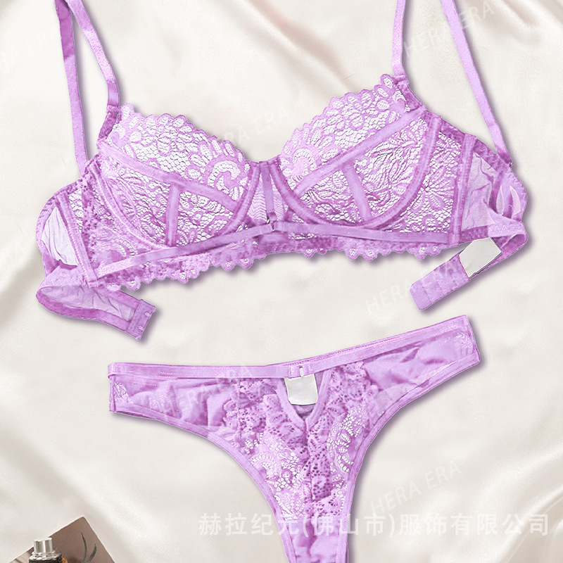 보라