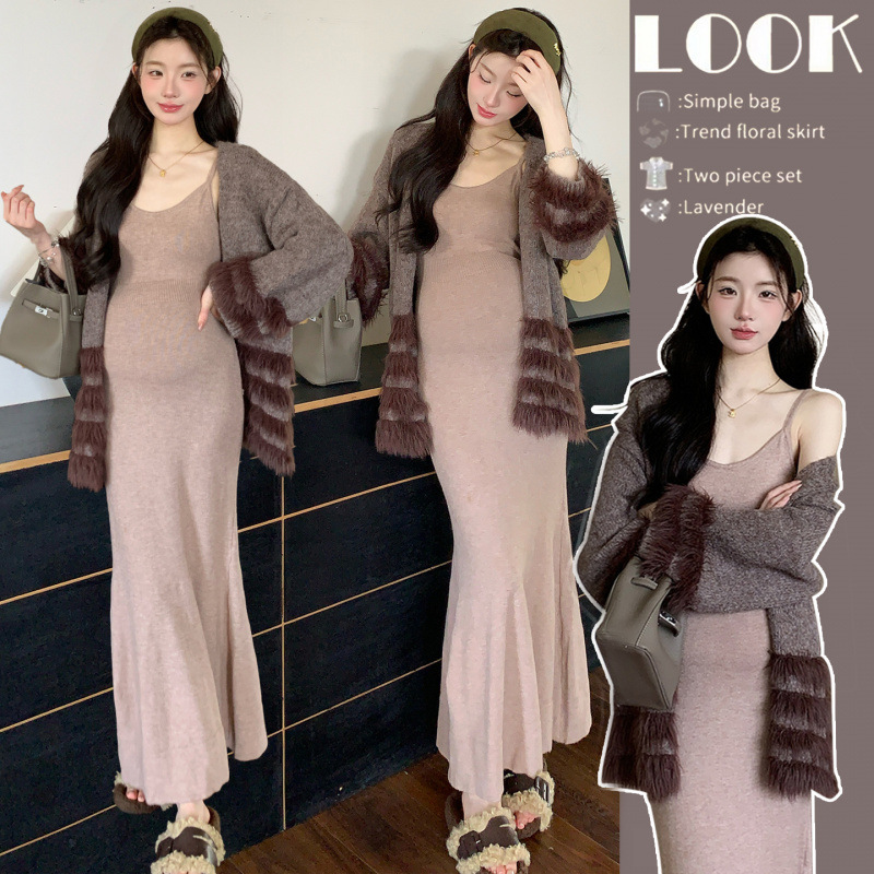 Real photos of a maternity outfit: a unique, retro-style sweater coat and a sleeveless dress, a two-piece set that creates a stylish and complete look for autumn and winter Real photos of a maternity outfit: a unique, retro-style sweater coat and a sleeveless dress, a two-piece set that creates a stylish and complete look for autumn and winter