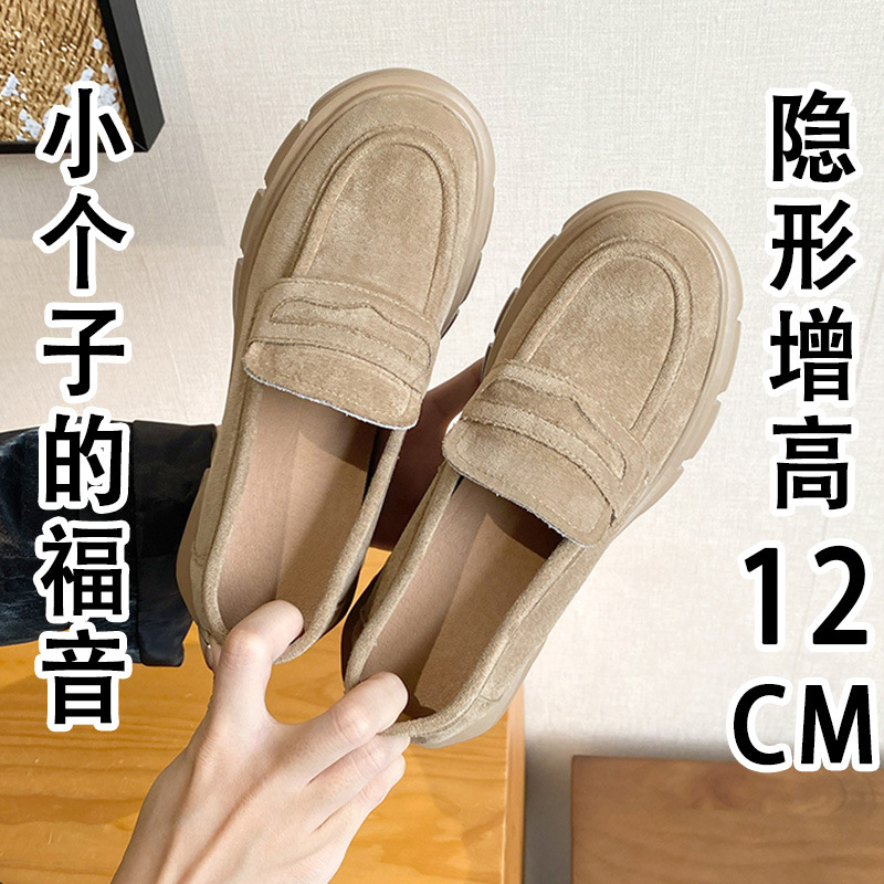 카키색