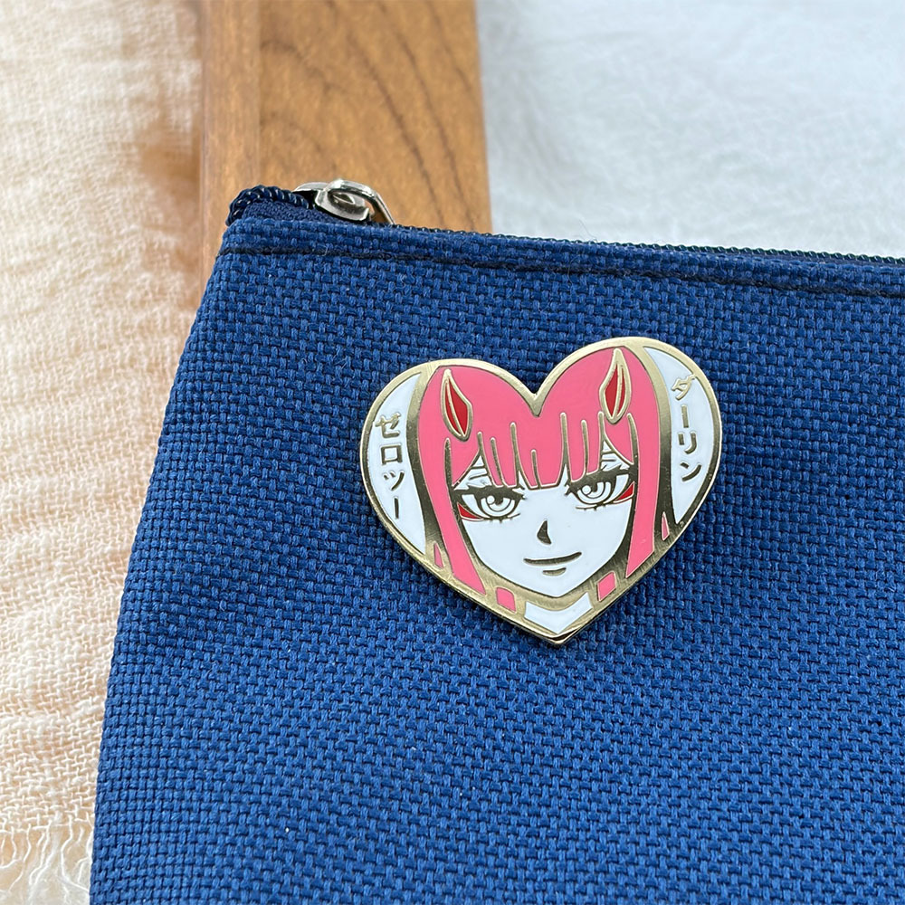 Anime Peripheral Enamel Metal Brooches, National Team 02 Heart Badges, Wholesale Pins for 2D Fans' Collection