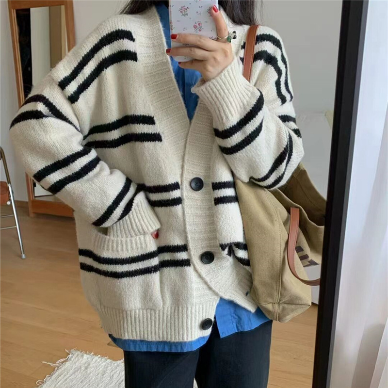 Coreano V-collar rayas camiseta de punto Cardigan 2025 otoño y invierno nuevo estilo suéter de estilo universitario suelto abrigo image 5