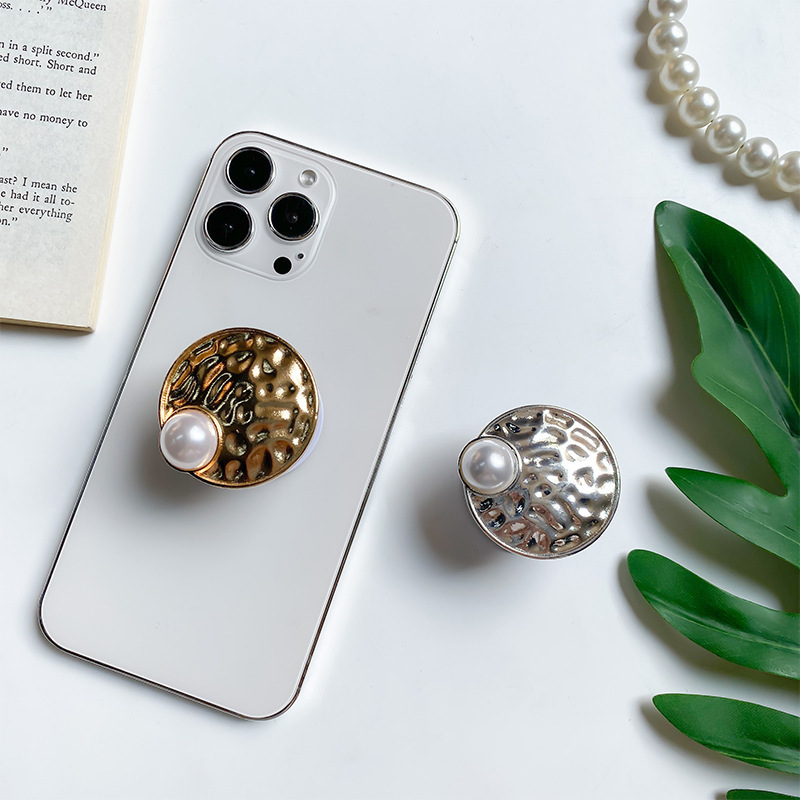 Support d'airbag de téléphone portable avec adhésif, anneau de support paresseux de bureau en métal créatif extensible et pliable à grande perle_voghion.com