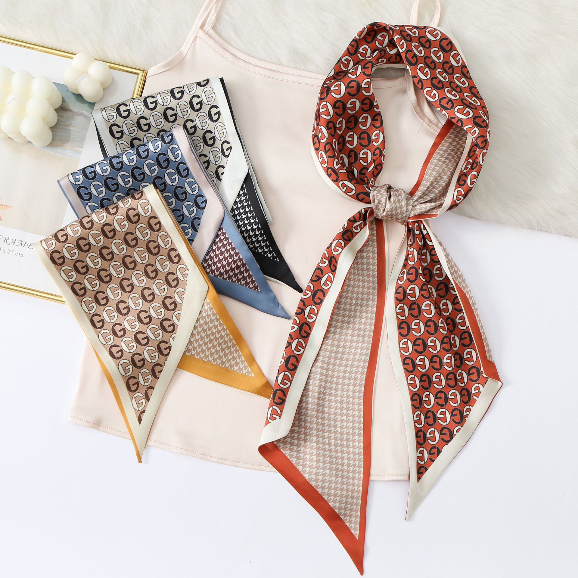 Venta directa de fábrica de la decoración de la bufanda de las mujeres profesionales de seda artificial Retro francés bufanda de seda larga verano de las mujeres letras de moda image 3