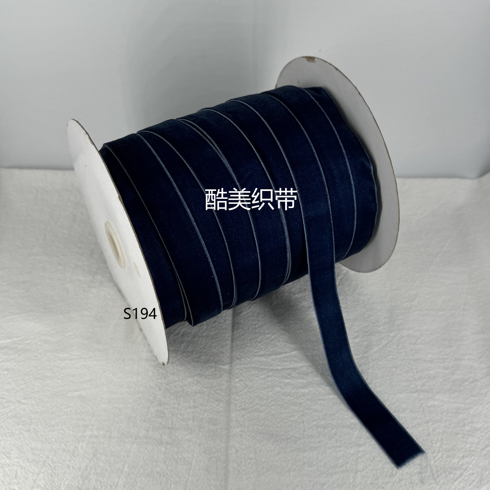 Stock 1.5cm / 2cm / 2.5cm unilateral cinta de terciopelo de terciopelo de color diy arco hecho a mano