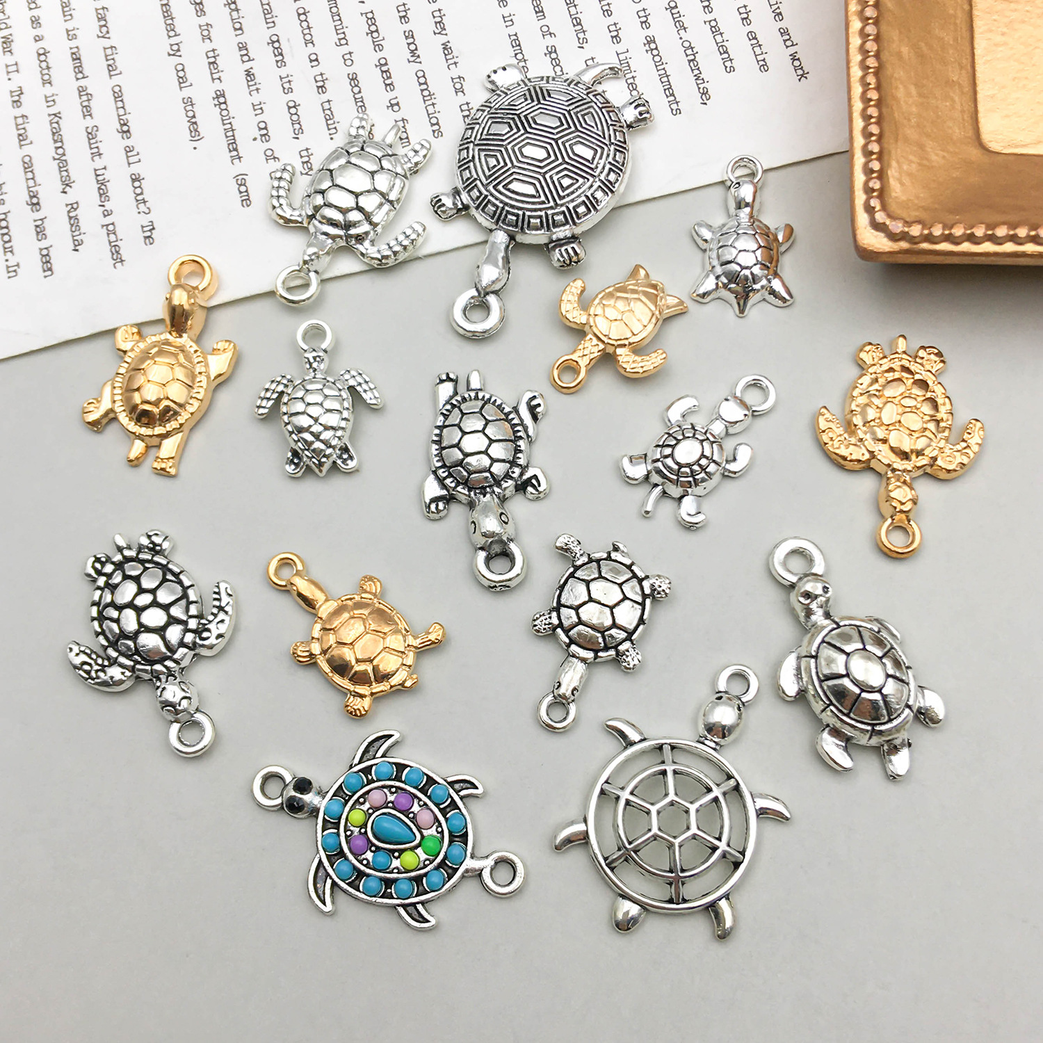 2g Weight Pendant Jewelry Making Type DIY Jewelry Accessories Classification 15 Models Per Model 1, 15/Bag Quantity Zinc alloy Material Printing Pattern Plating Design Hip-Hop, Retro Style 15 Models Per Model 1, 15/Bag Zinc Alloy Printing Pendant 9