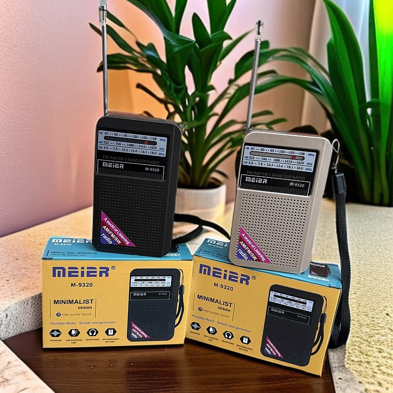 Transfronteriza venta caliente portátil FM radio FM radio multibanda carga FM mini pequeño receptor de radio