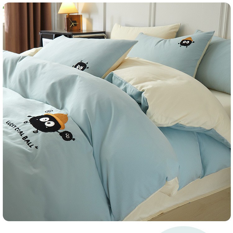 2025 nueva cama de algodón de dibujos animados de cuatro piezas funda de edredón de algodón sábana dormitorio juego de cama de tres piezas