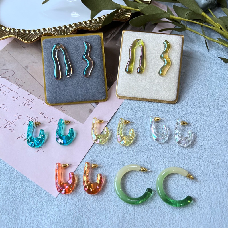 5g Weight Ear Studs Classification 1 Pair Quantity Daily Occasion Alloy Material U Shape Pattern Women'S Gender Plating Design Simple Style Style 1 Pair Simple Style U Shape Alloy Plating Women's Ear Studs 3