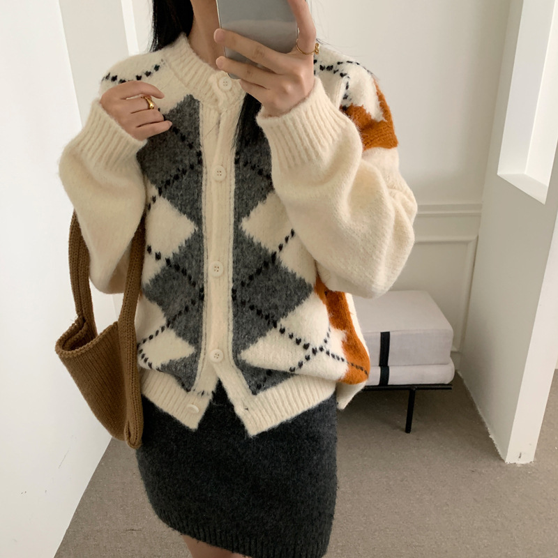 慵懒风菱形格撞色针织衫外套女2025秋冬新款高级感针织衫上衣女|undefined
