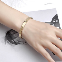 跨境新款时尚情侣手镯腐蚀心电图手镯心动手镯创意表白情人节礼物