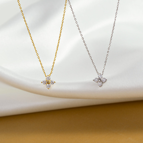 S925 sterling silver plated 14K zircon four-leaf clover necklace simple diamond super flash flower pendant clavicle chain ins trendy
