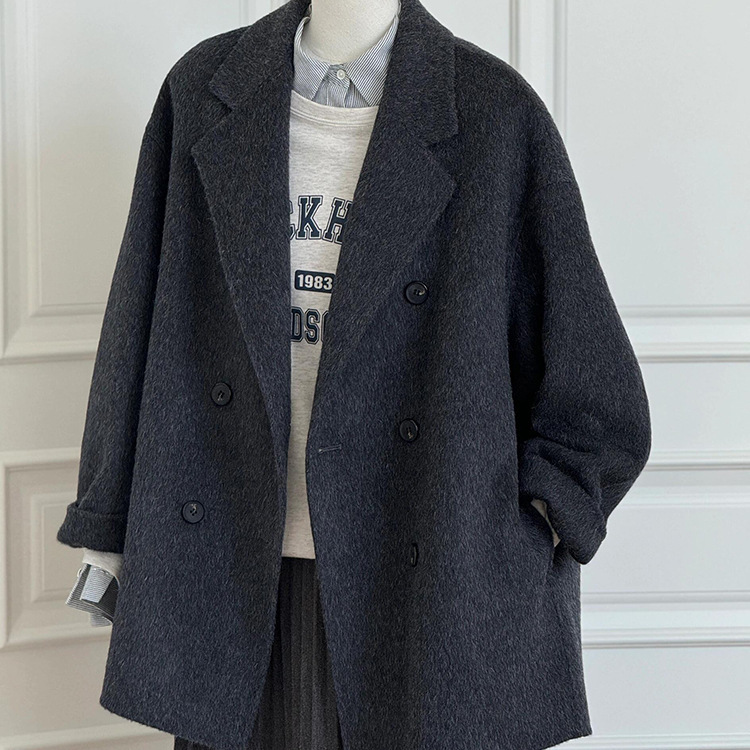 Short Woolen Coat for Petite Women, 2026 New Autumn and Winter Style, Thickened Woolen Blazer, Versatile