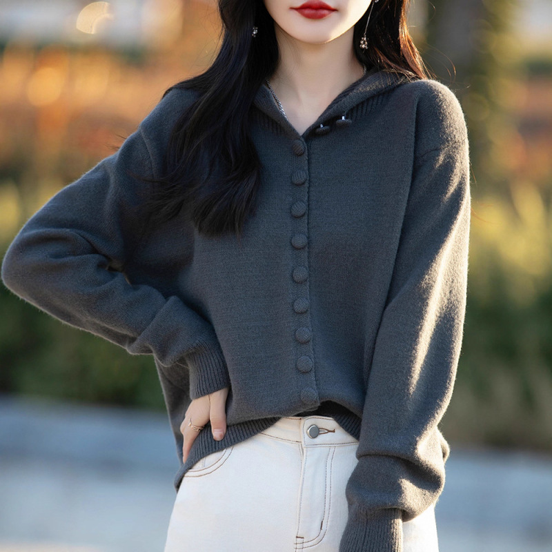 大码女装秋季新款2025年小众设计感百搭纯色时尚连帽针织开衫上衣|undefined