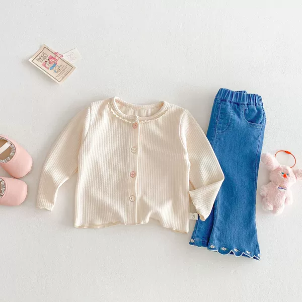 Beige cardigan
