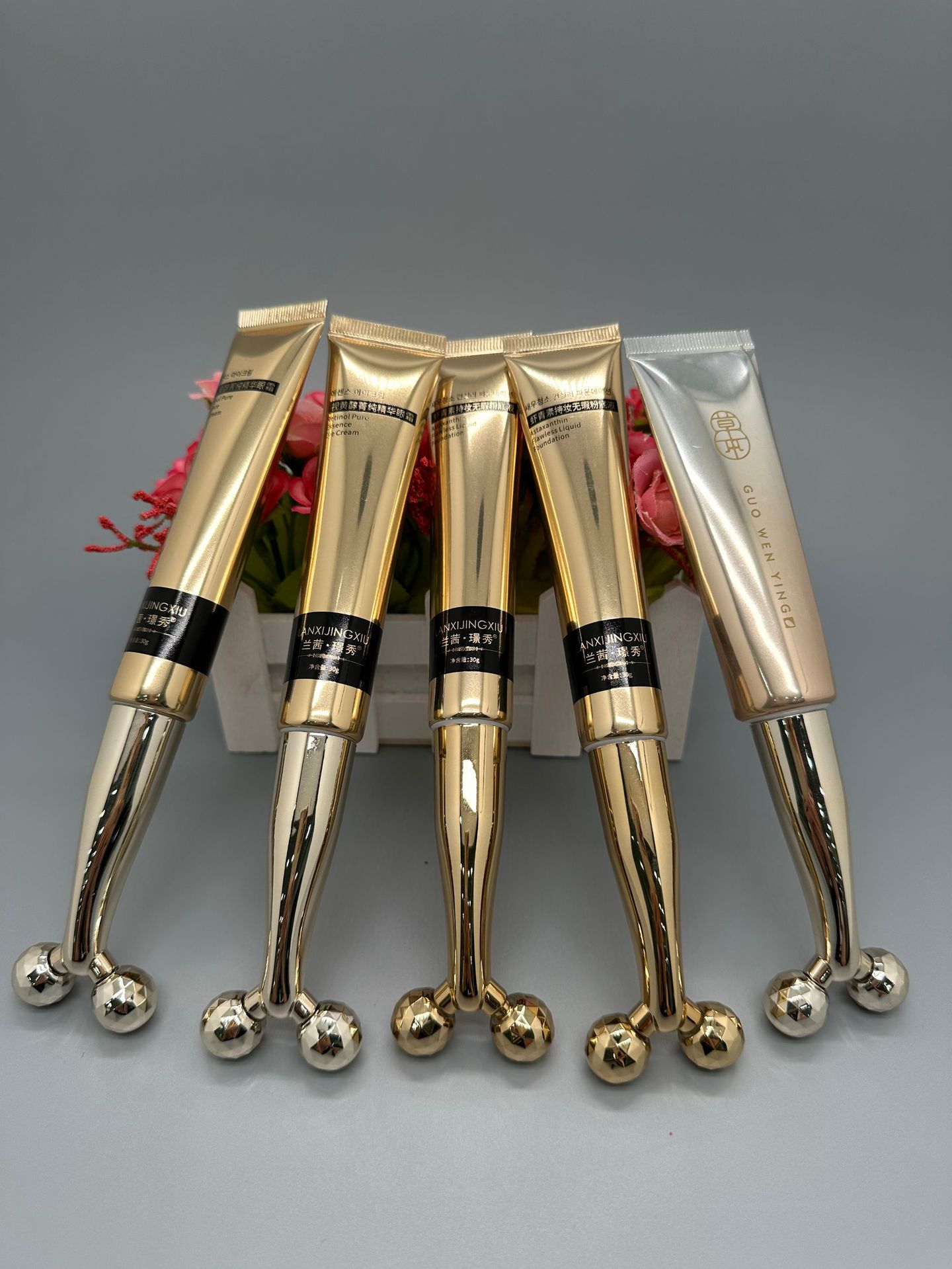 22眼霜高亮铝塑管包材 30g配19电镀金长柄双滚珠盖