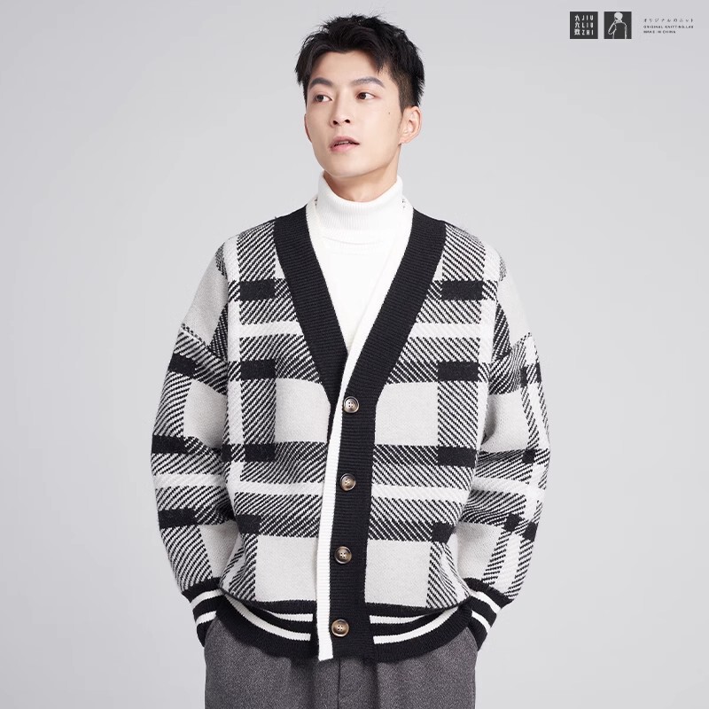 Autumn and Winter Loose Thickeneded Retro Plaid Men's Knitted Cardigan 2024 New Fashion Brand High-End Long-Sleeved Sweater for Men