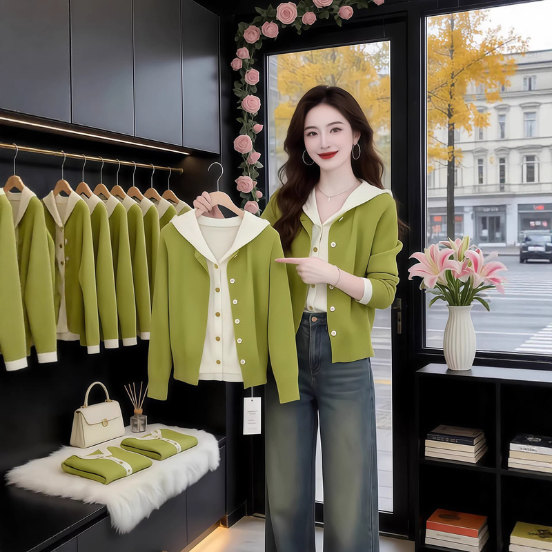 European-Style Heavyweight 2026 Spring New Fake Two-Piece Knitted Cardigan, High-End Stylish Outfit, Beautiful Top, Women's Fashion Trend