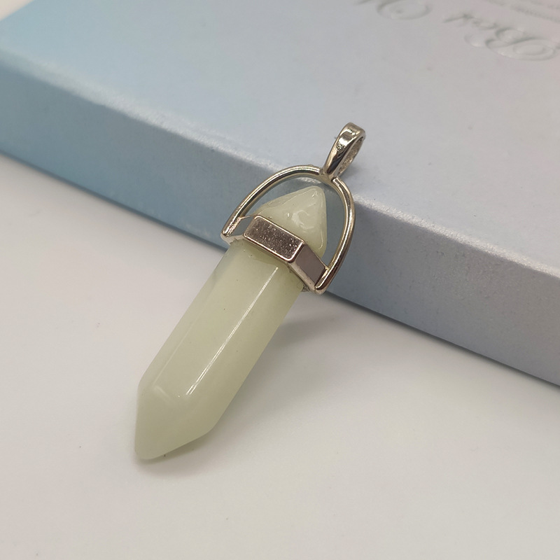 11호 - 루미너스 스톤(하늘색 빛)