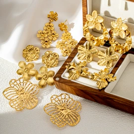 耳环;项链;戒指