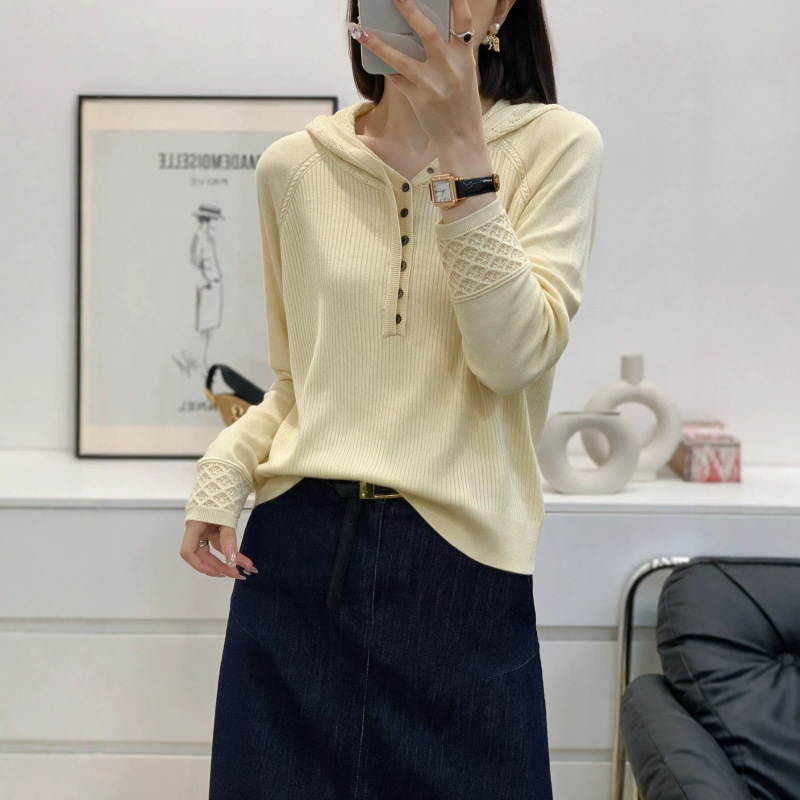 European-style Korean fine wool blend hooded sweater, crochet design, new autumn/winter collection, youthful knit top, casual women's wear European-style Korean fine wool blend hooded sweater, crochet design, new autumn/winter collection, youthful knit top, casual women's wear