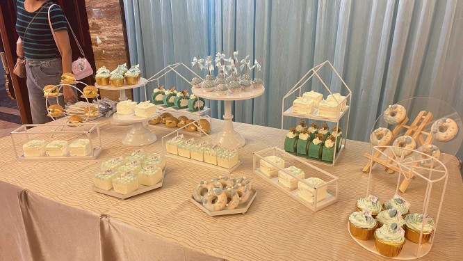 Estilo europeo blanco decoración de la mesa de postre soporte de exhibición de la torta de la boda estante merienda té de la tarde postre bandeja de pastelería