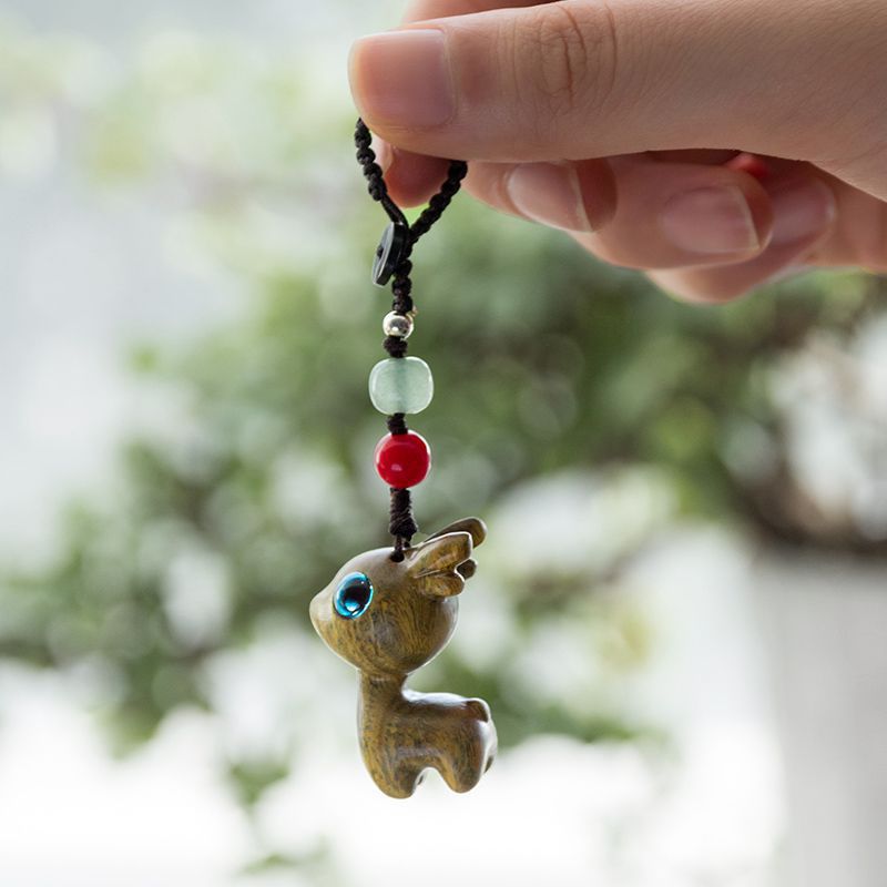 Portachiavi a forma di cervo in legno di sandalo, catena per auto intrecciata fatta a mano, ciondolo creativo per zaino, per uomini e donne, chiave di celebrità di Internet_voghion.com