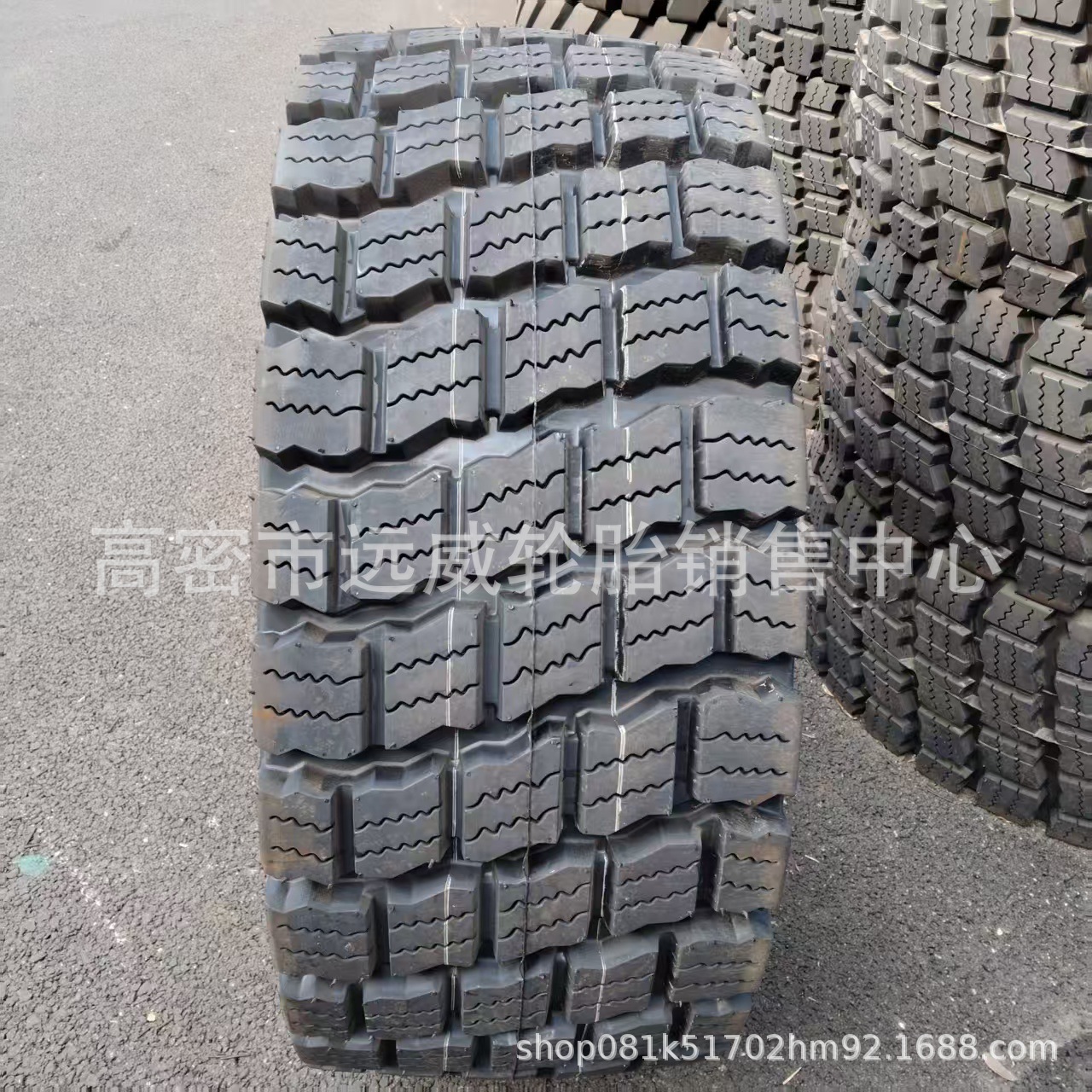 工程铲车雪地花纹轮胎 16/70-20装载机l轮胎