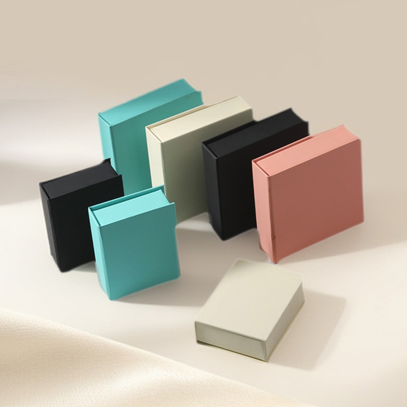 爆発的な赤い本のレトロな小さなアクセサリーの箱の本の型の指輪のペンダントの箱のふたの宝石の本の型の箱のアクセサリーの箱