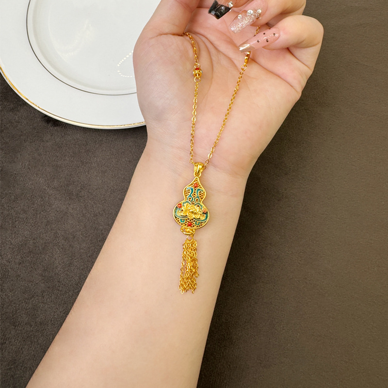 Collar de oro de arena vietnamita calabaza de corte de loto lingüís pendientes de brazalete conjunto de joyas retrógradas para mujeres